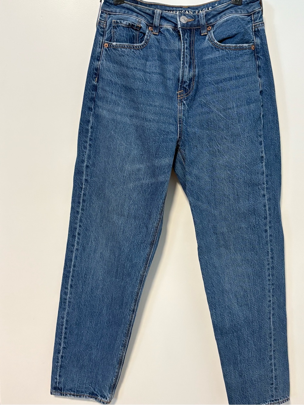 American Eagle Outfitters Mom Straight Jeans